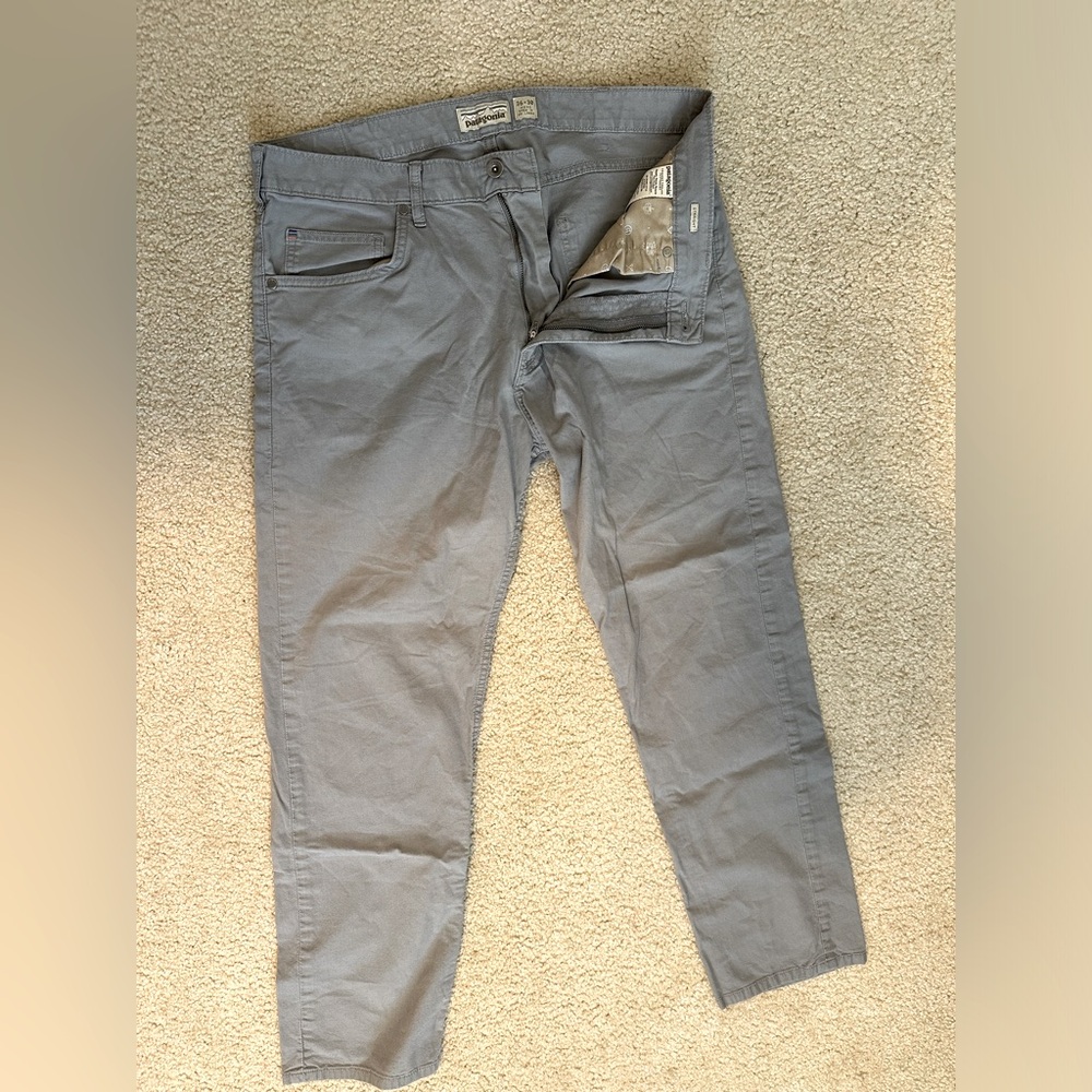 Patagonia straight leg chino pants